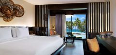 Le Meridien Phuket Beach Resort