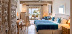 Columbia Beach Resort Pissouri