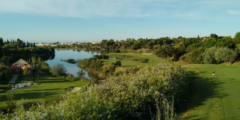 Flamingos Golf & Resort