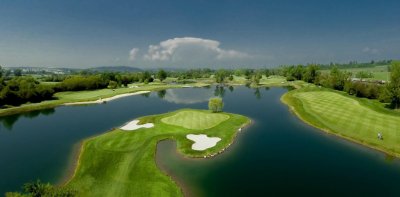 Diamond Country Club 4+3