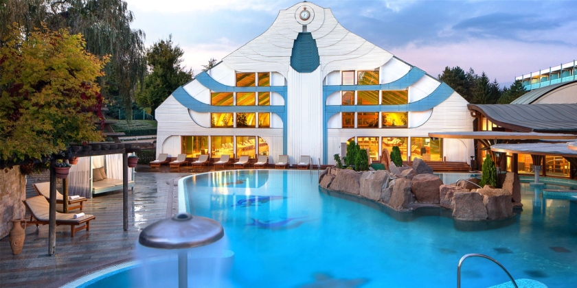 Carbona Hotel